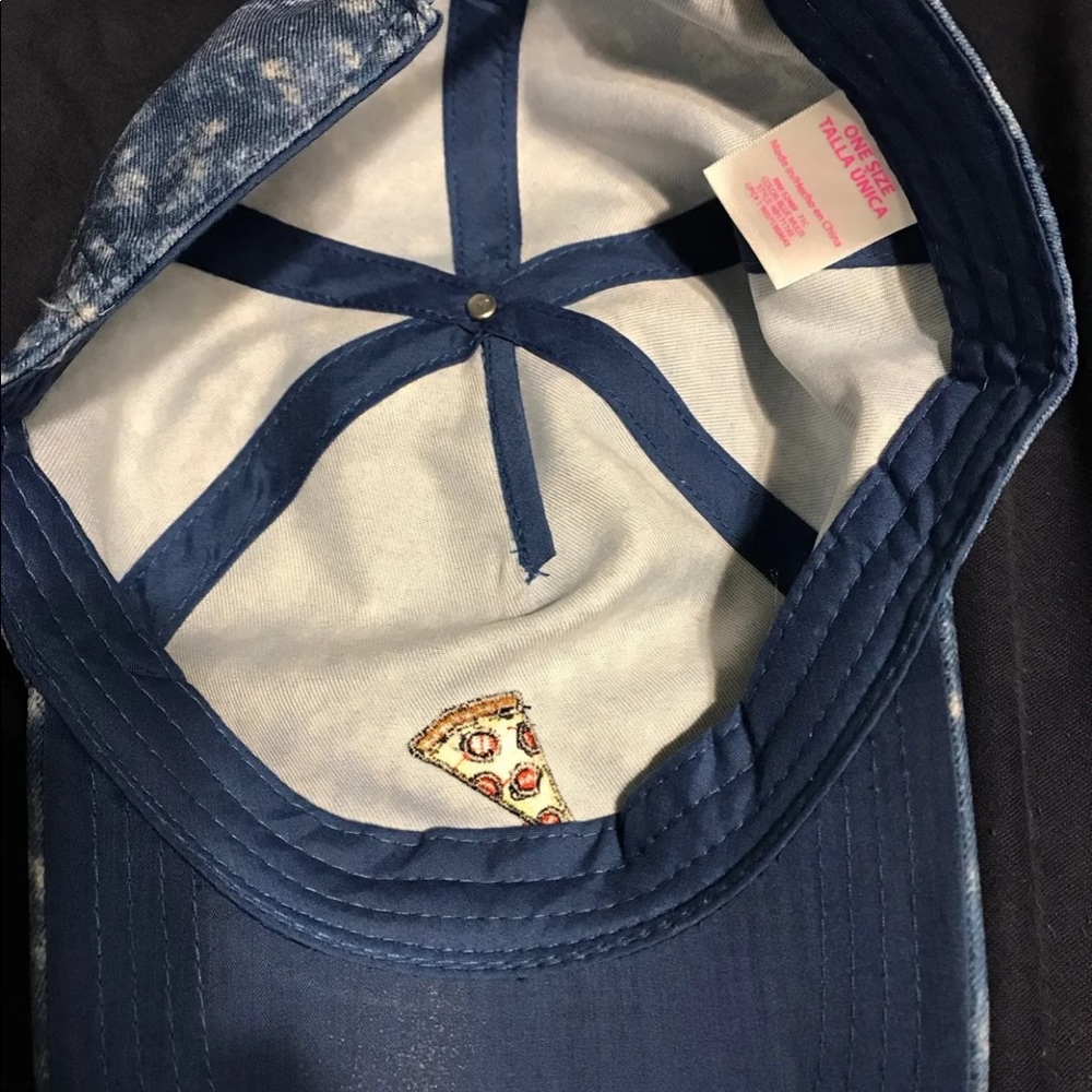Unisex hat - Picture 3 of 5